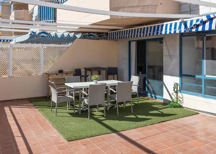 2f Mtr - Temporary Rent 3bedrooms Old Town Apartmán *